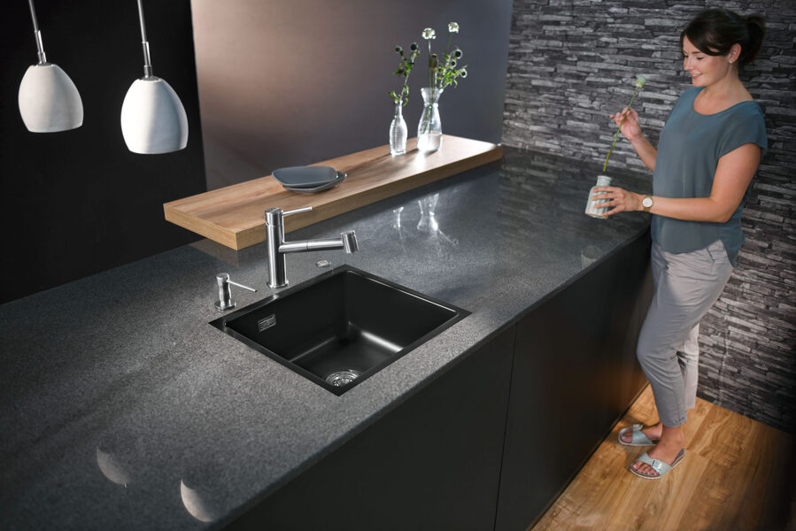 MERA 57 F/o Virtuves izlietne 551x441mm