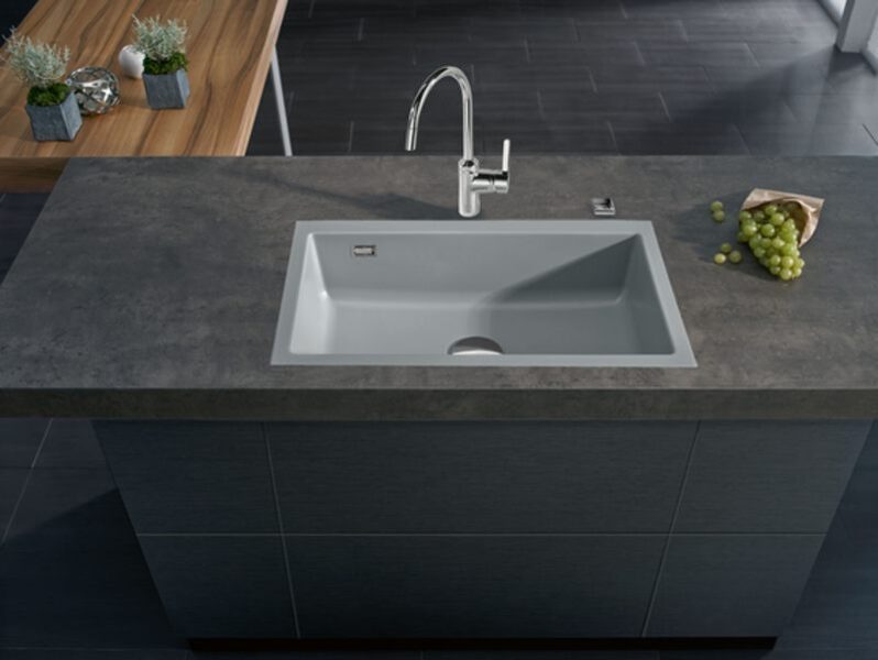 MERA 80 F/o Virtuves izlietne 776x441mm