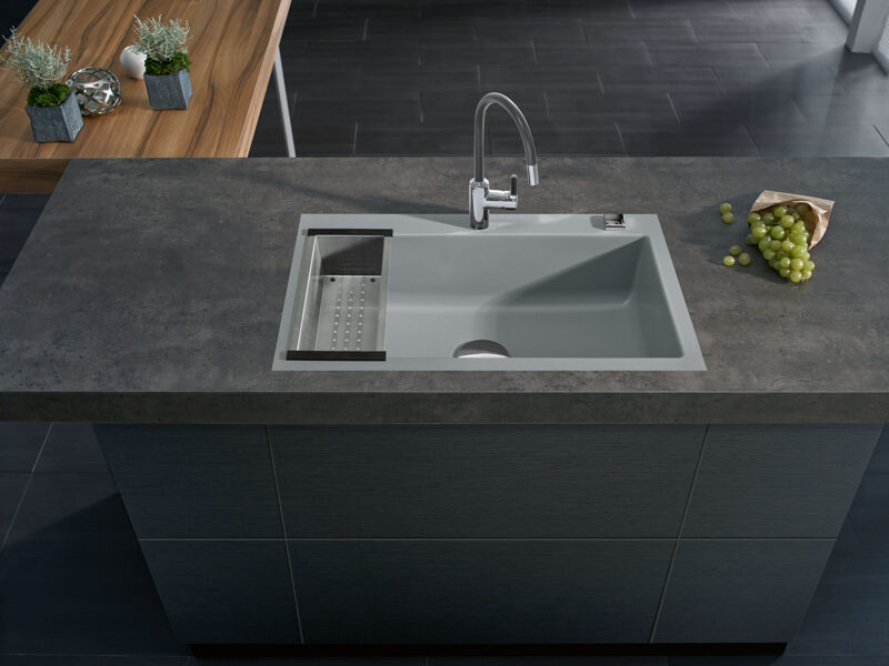 MERA 80 F Virtuves izlietne 776x486mm