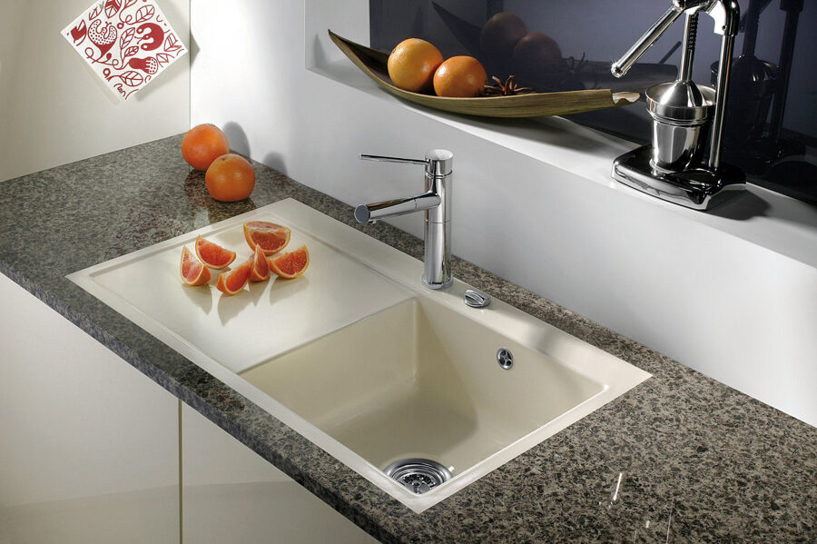 MERA 90 F R Virtuves izlietne 876x486mm ar bļodu labajā pusē