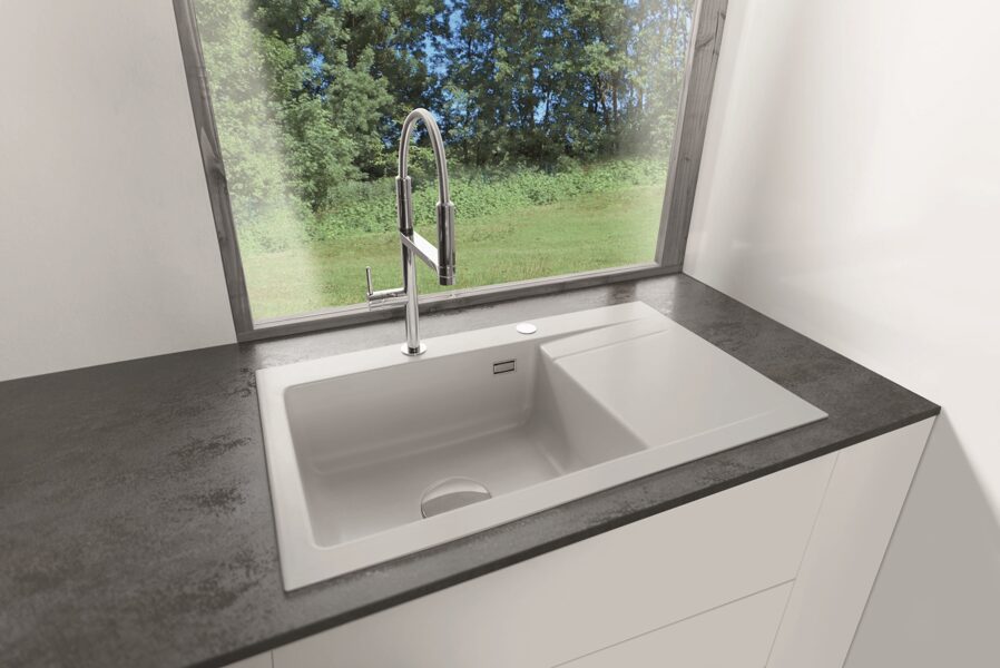 STEMA 86 SL Virtuves izlietne 860x510mm ar bļodu labajā pusē